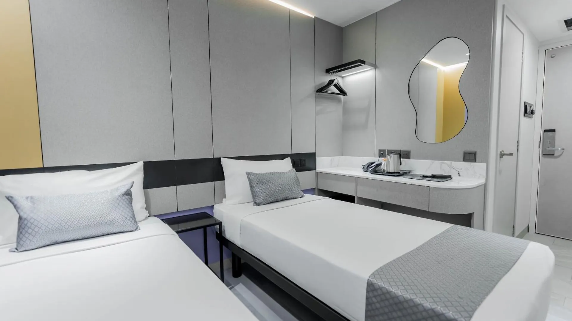 Hotel 81 Palace - Newly Renovated Singapura