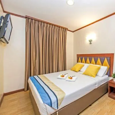 Hotel 81 Palace - Newly Renovated Singapura 2*,  Singapura