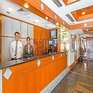 Hotel 81 Palace - Newly Renovated Singapura